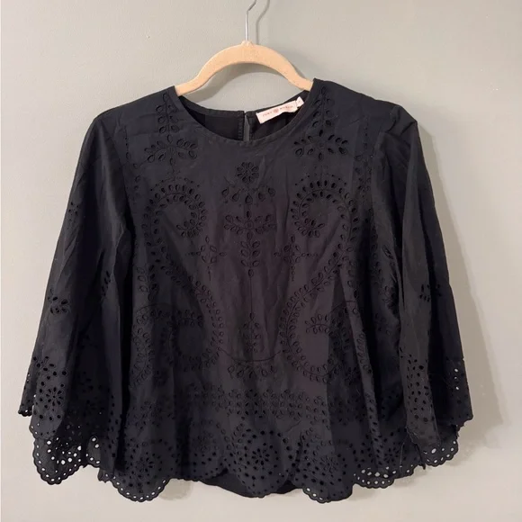 Tory Burch Women’s Mariana Eyelet Embroidered Black Blouse Scalloped Edges S - Picture 2 of 6
